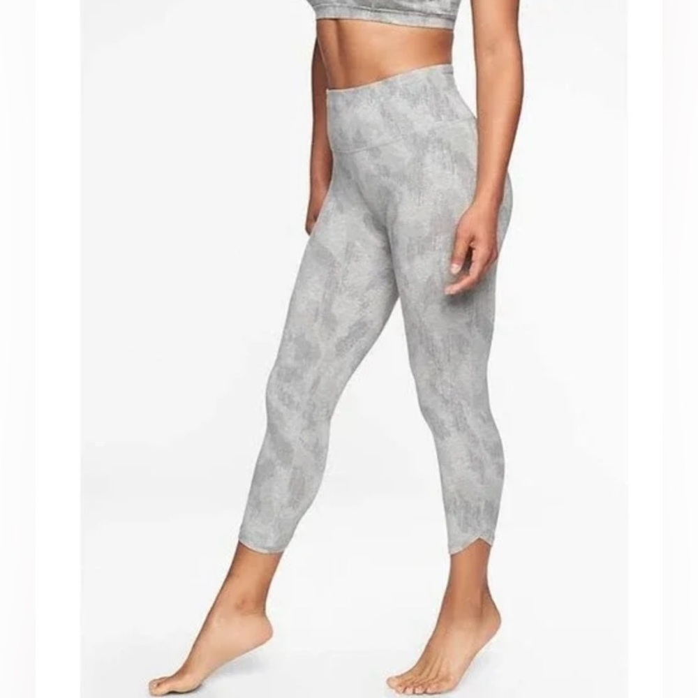 Athleta Sand Bar Be Active Organic Cotton Capri